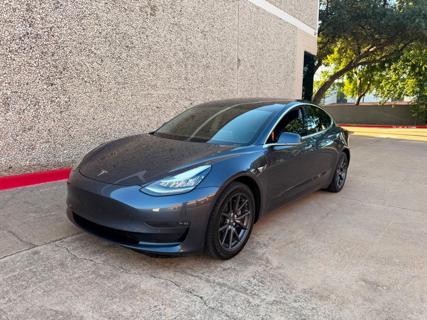 tesla model 3 2018 5YJ3E1EA8JF052971 image tesla model 3 2018 5YJ3E1EA8JF052971 image